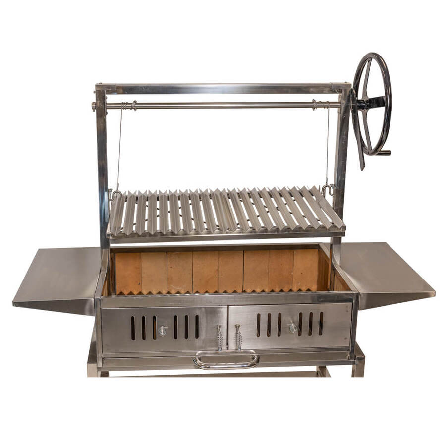 Deluxe Parrilla BBQ Grill with Firebricks