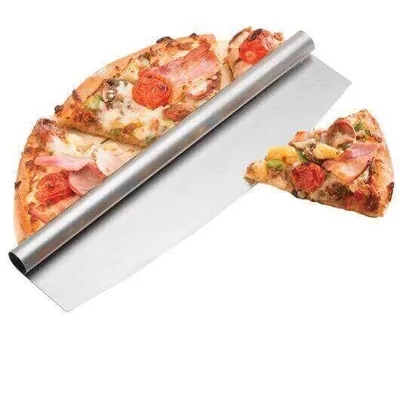 Mezzaluna Pizza Slicer - Avanti hover