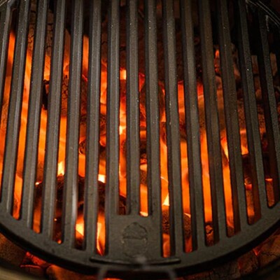 Kamado Joe Sear Plate - Classic Joe & Joe Jr.  hover