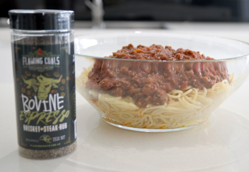 This_image_shows_Delicious_spaghetti_bolognese