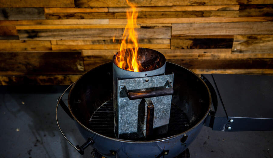 This-image_shows_Charcoal_chimney_starter