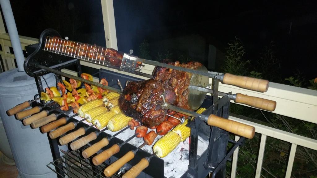 this image shows a Souvla on a cyprus Grill