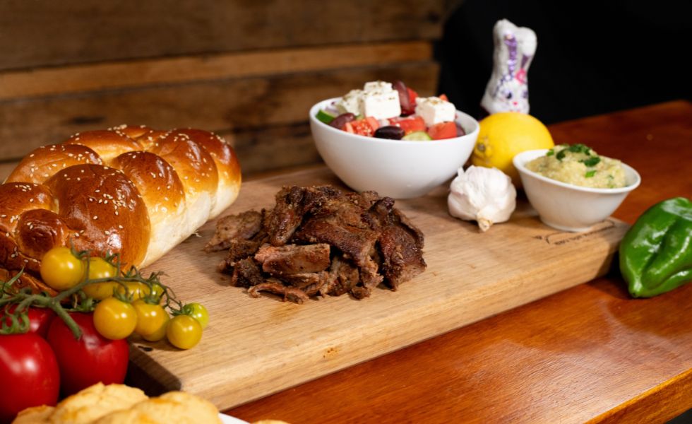 Delicious_lamb_gyros_with_eggplant__Garlic_Dip