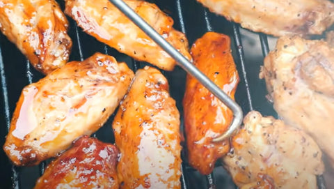 Delicious Smoked Glazed Chicken Wings
