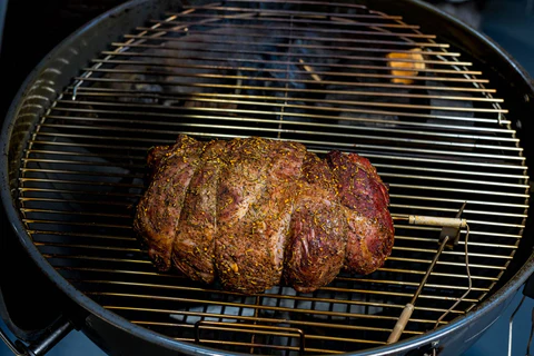 This_image_shows_lamb_being_cooked_on_SNS_kettle