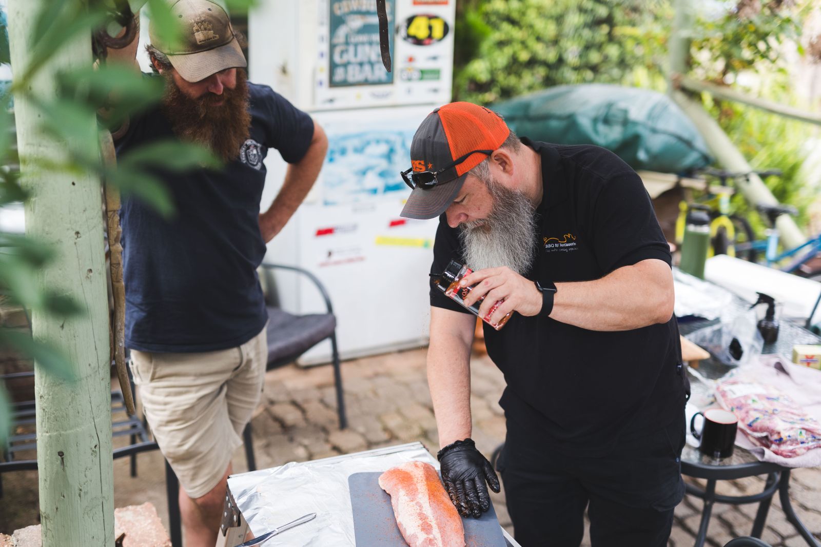 This photo shows our pitmaster demonstrating smoking to Melbournes Gold 104.3 FM competition winner.