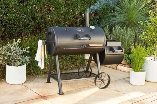 Highland Reverse Flow Offset Smoker | Oklahoma Joe's Smoker