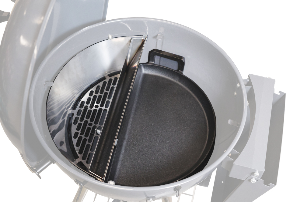 This image shows SNS Kettle, SNS Deluxe Charcoal Basket and Cast iron Drip pan