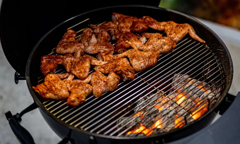 This_image_shows_chicken_wings_cooked_on_SNS_kettle