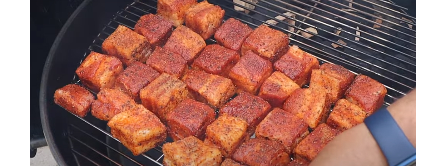 This image shows pork belly on SNS kettle