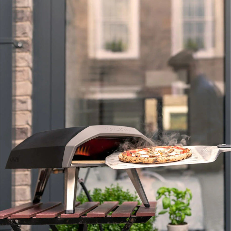 This_image_shows_delicious_pizzas_cooked_on_Koda_12_gas_pizza_oven