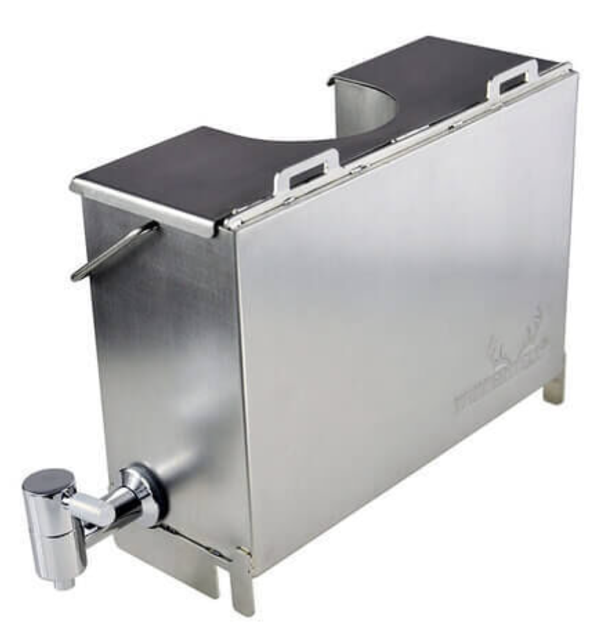 Closer look at the Winnerwell Water Tank Large