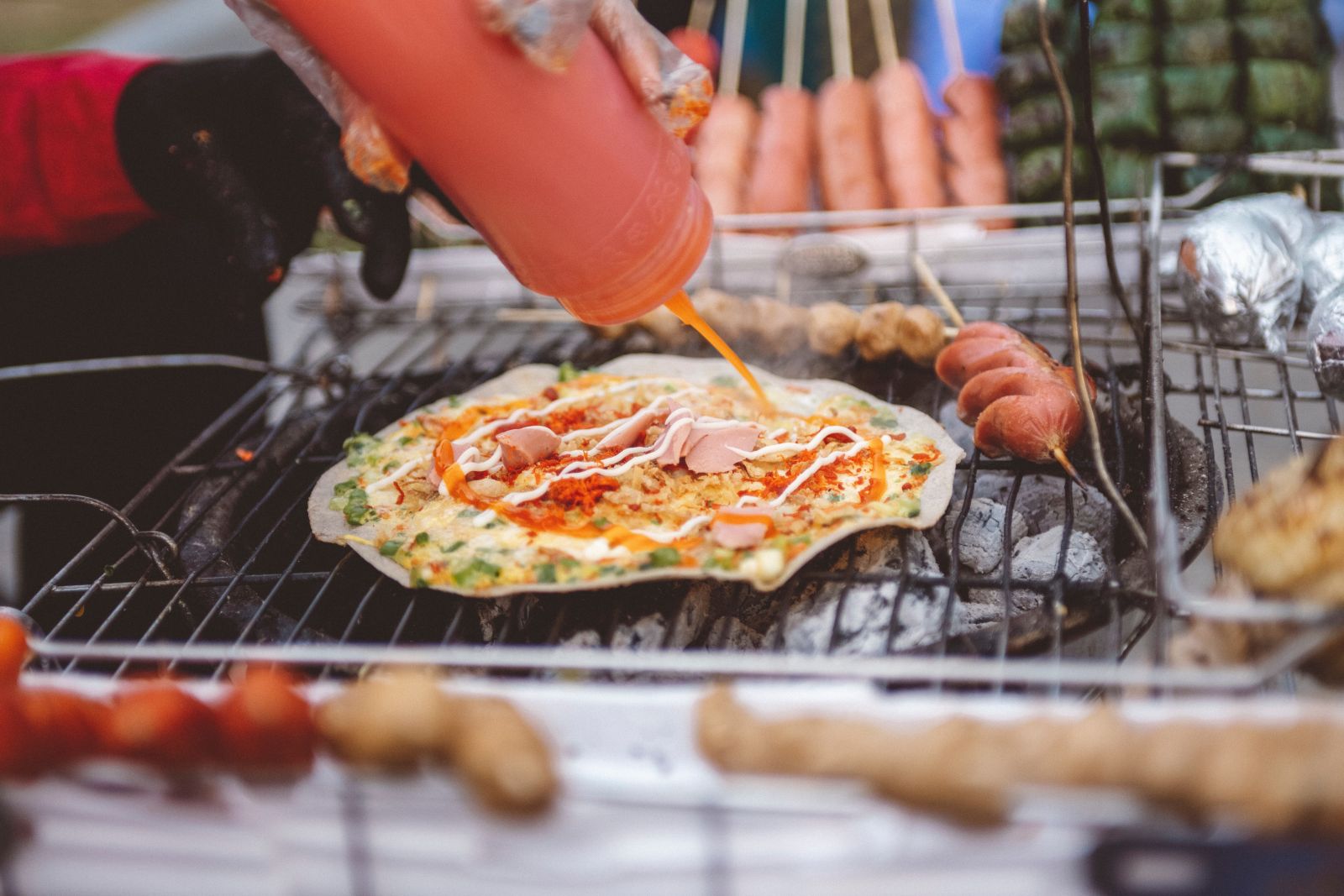 Pizza in a grill (Photo by Streetwindy from Pexels)
