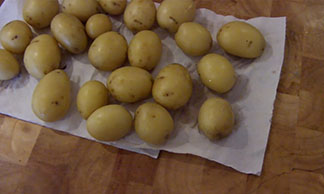 Roast Legendary Potatoes on Auspit Spitmate Procedure 3