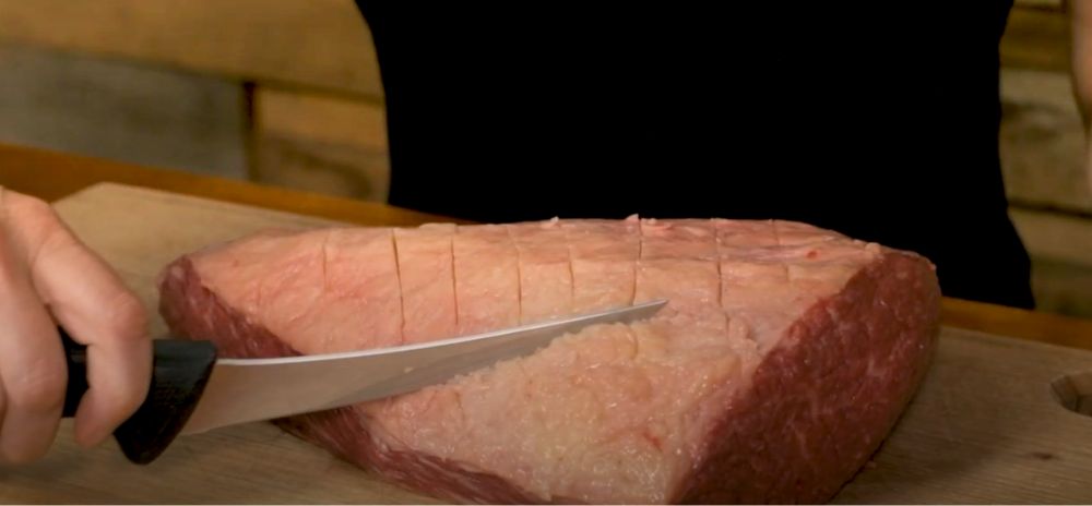 Score the fat in a cross hatch pattern