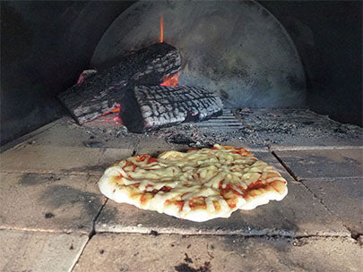 Wood fired pizza oven