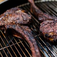 How to reverse sear a Tomahawk on a Kettle BBQ image